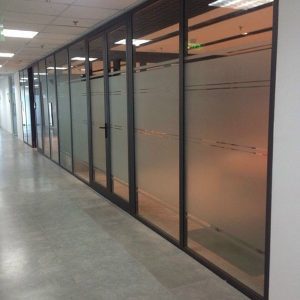 Giấy dán kính mờ văn phòng mã 07